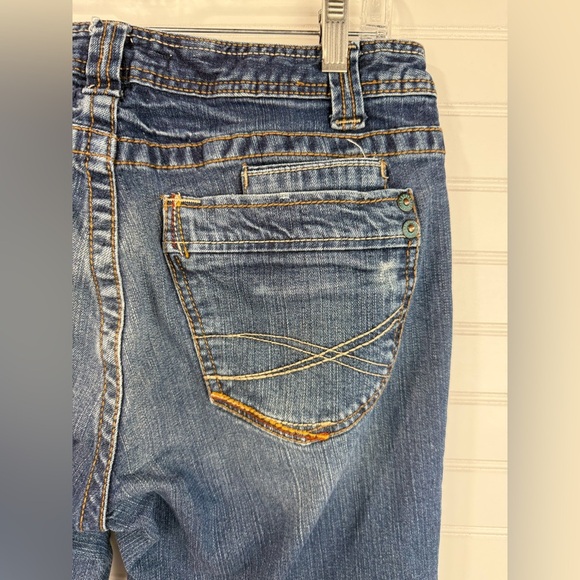 Y2K Aeropostale women’s curvy Kailey skinny flare denim jeans. Size 9/10 short. - Picture 6 of 6